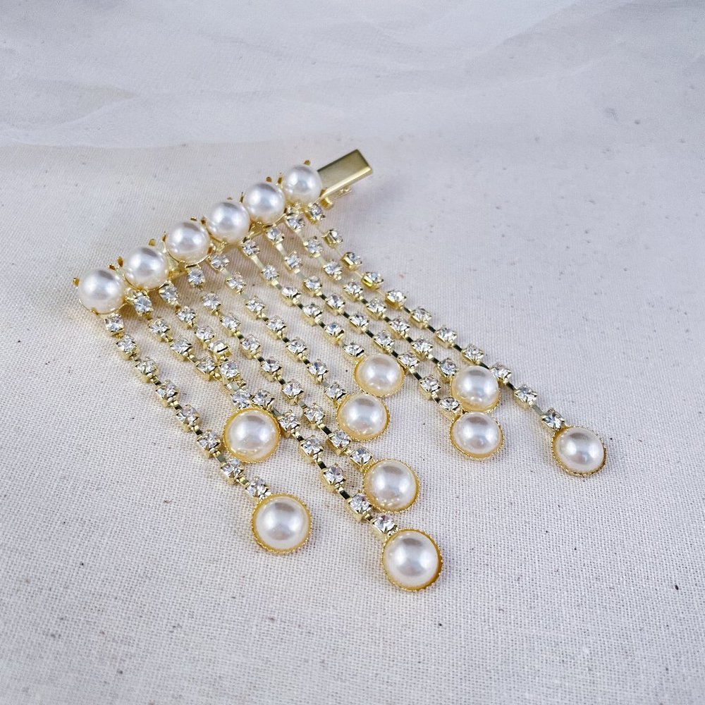 "Finesse" Gold Pearl Drop Hair Clip - Picture 2 of 3